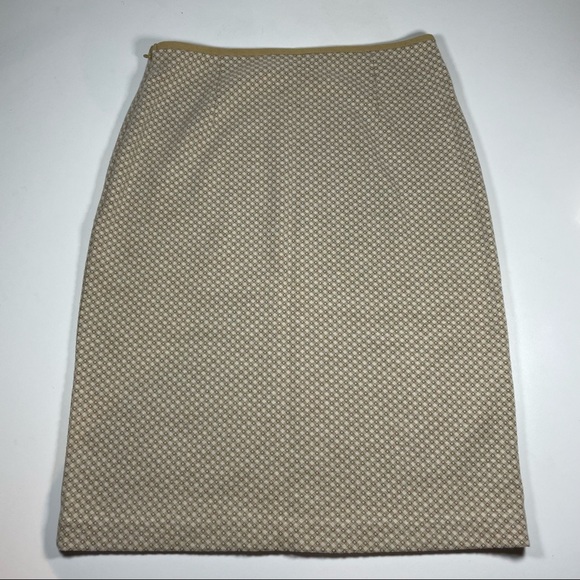 NWOT Donna Karan tan color knit pencil skirt - Picture 4 of 8
